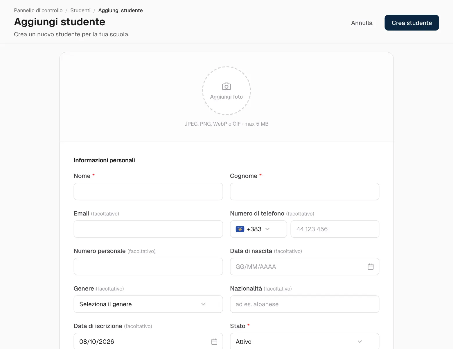 Aggiungere uno studente.